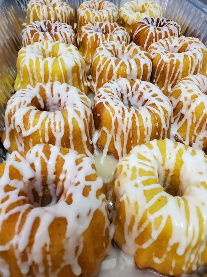 Luscious Lemon Rum Cake